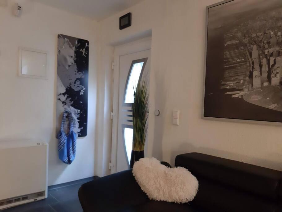 Bello Apartamento Graben-Neudorf Extérieur photo