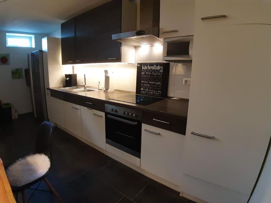 Bello Apartamento Graben-Neudorf Extérieur photo