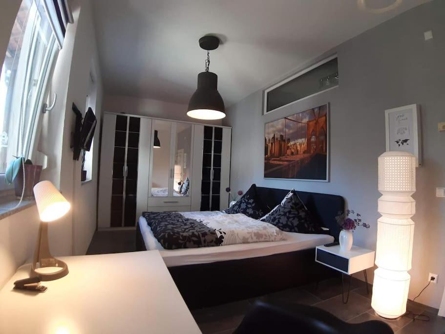 Bello Apartamento Graben-Neudorf Extérieur photo